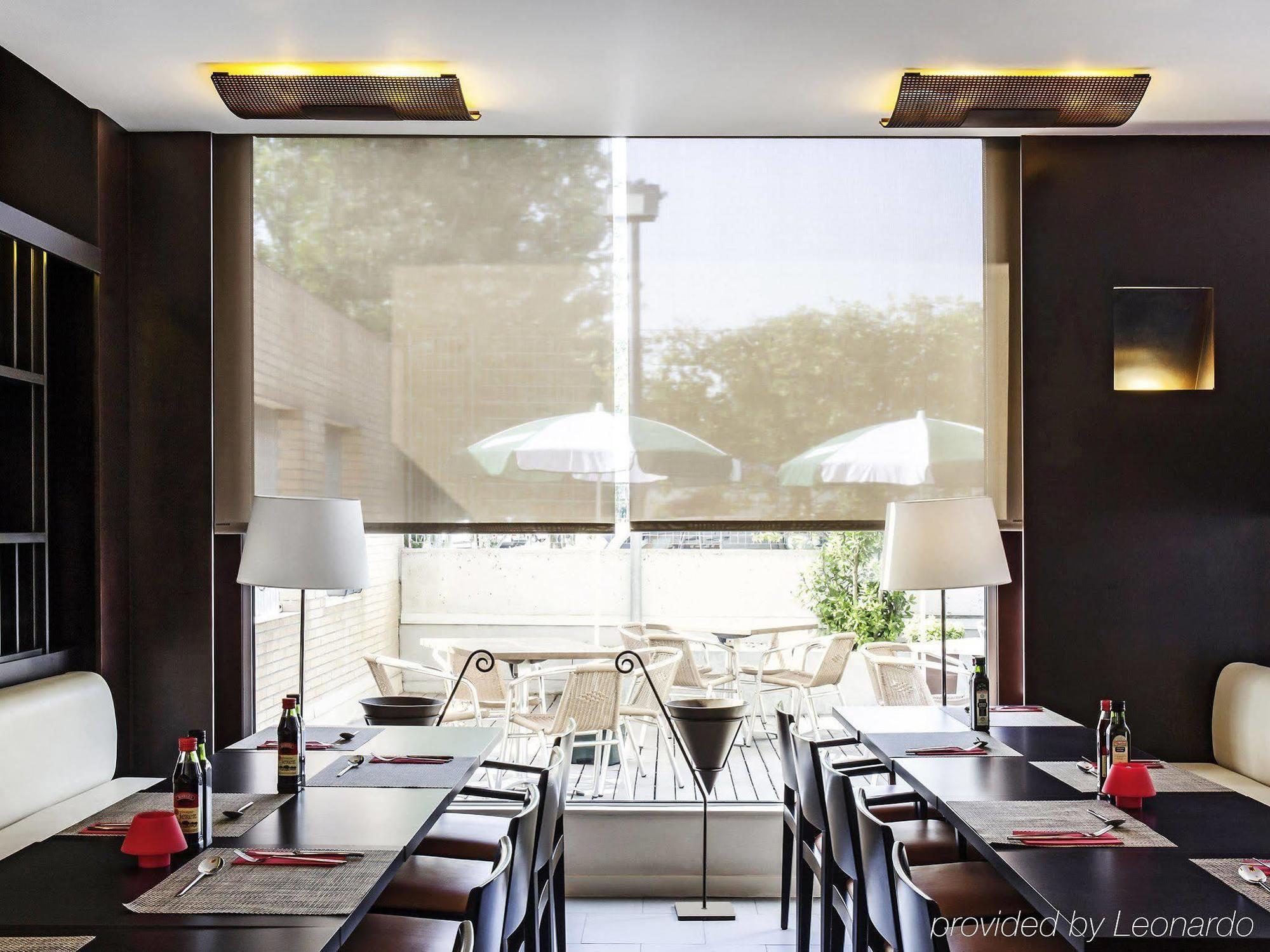 Ibis Barcelona Molins De Rei Hotel Exterior photo